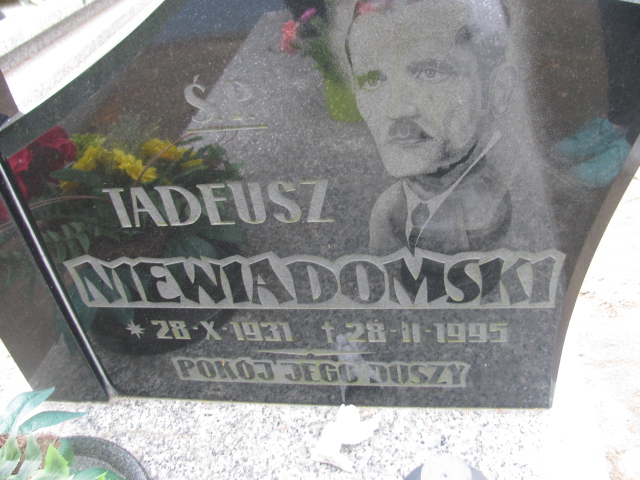 Tadeusz Niewiadomski 1931 Rzepin - Grobonet - Wyszukiwarka osób pochowanych