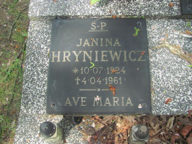 Janina Hryniewicz 1924 Rzepin - Grobonet - Wyszukiwarka osób pochowanych
